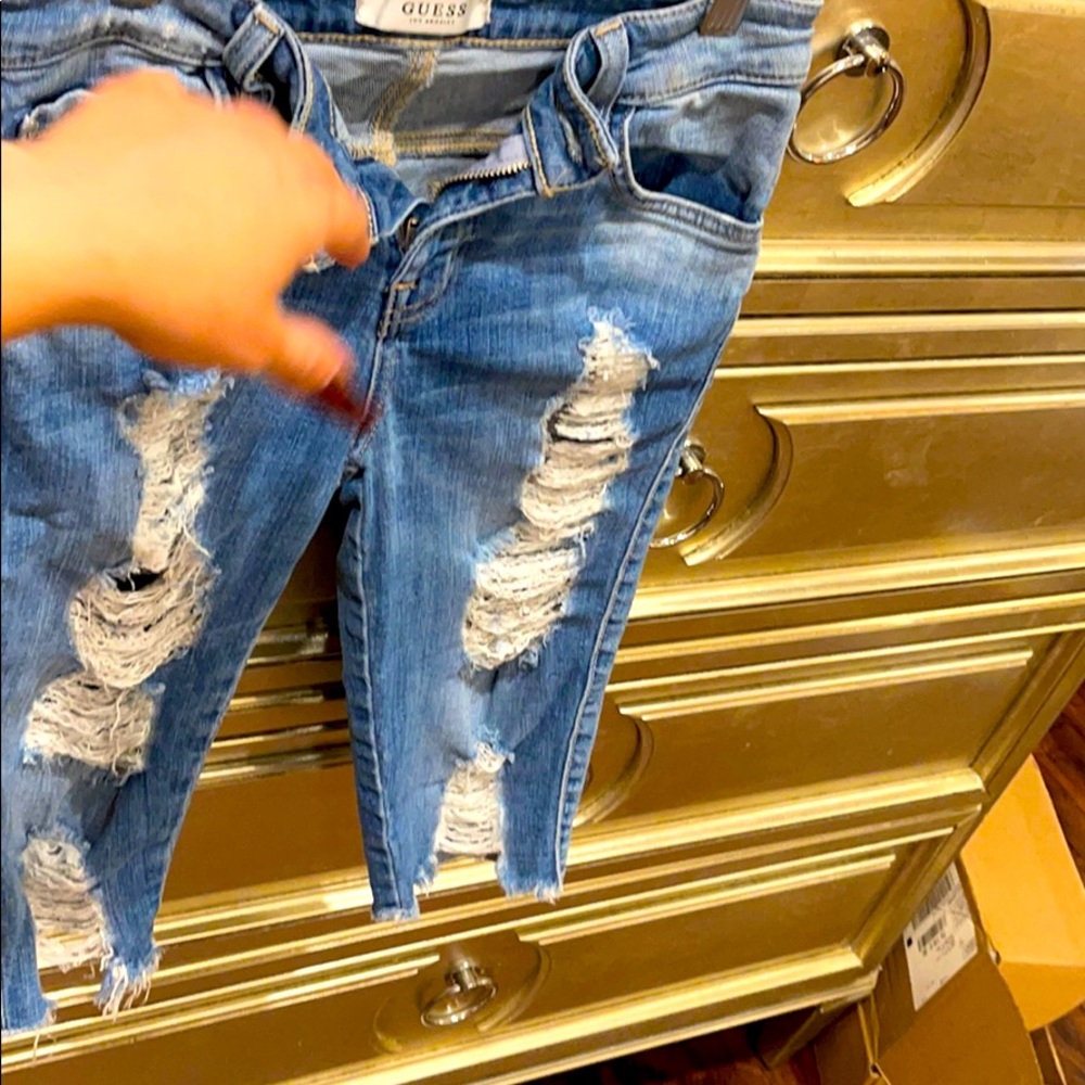 guess brand bermuda shorts